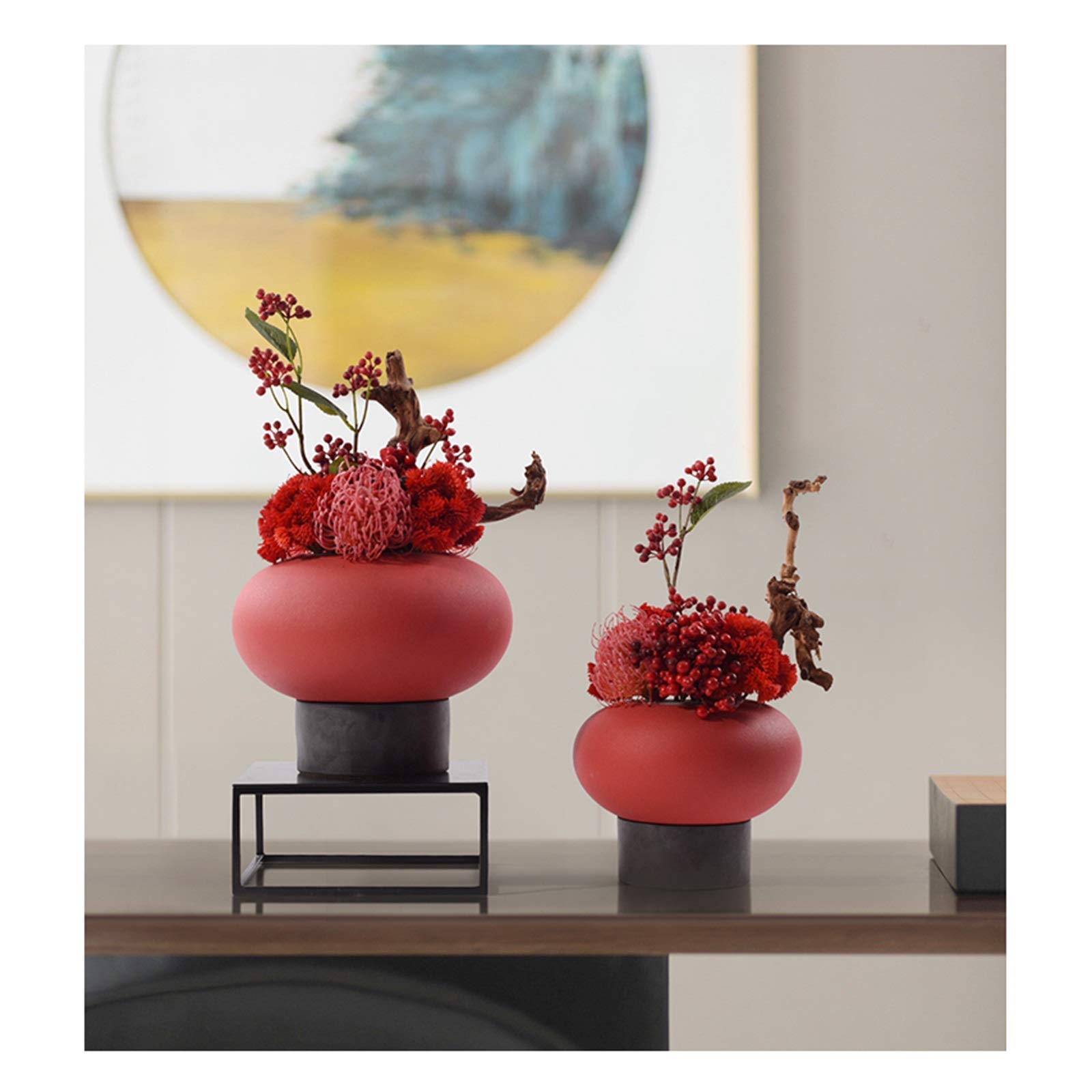 Disposizione Floreale di Fiori Rossi Secco nel Vaso dell'elemento di Peperoncino, Fiori Finti di Seta Si combinano con Bacche Artificiali per la Decorazione per uffici Domestici Esterni per