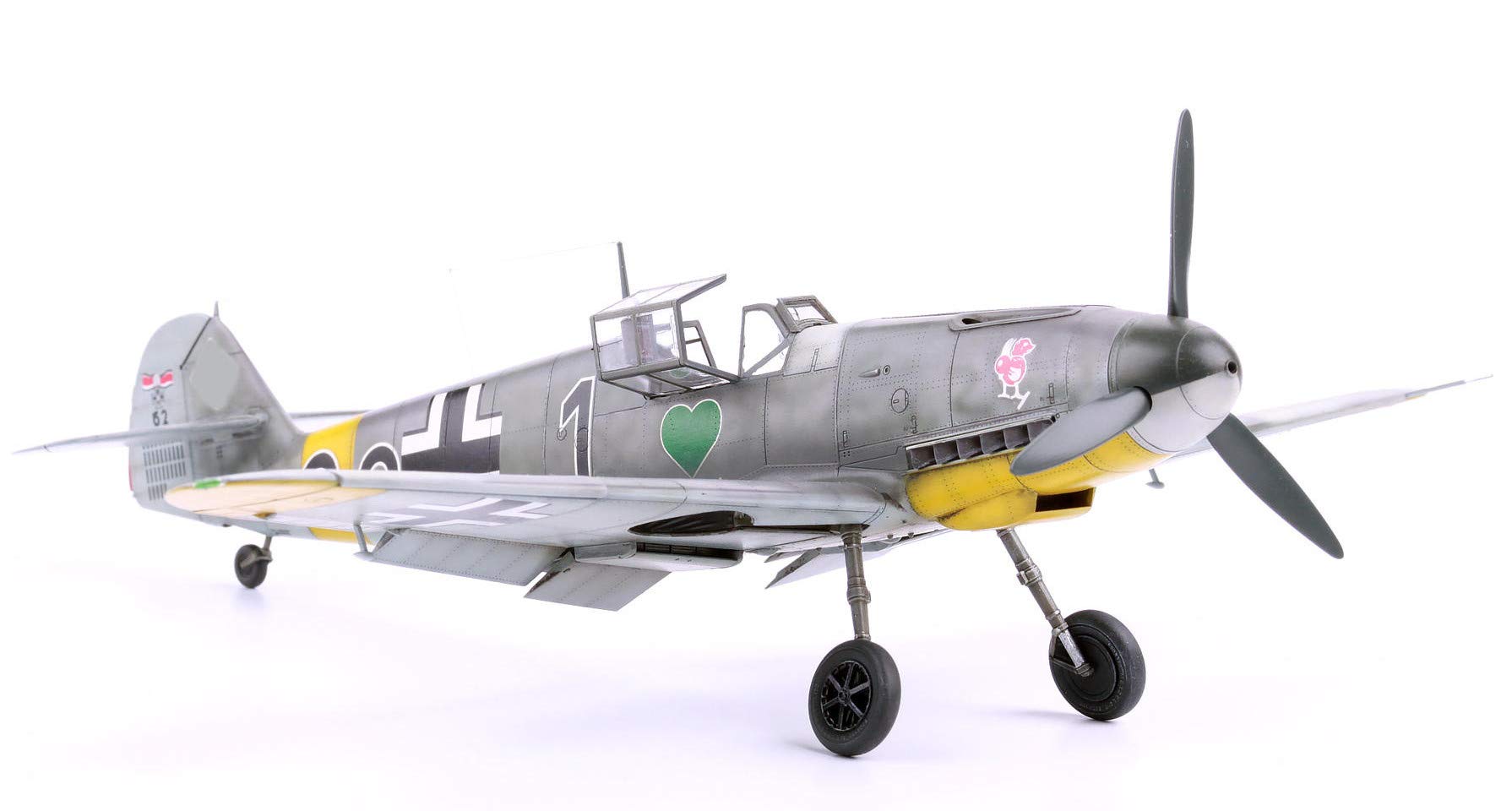 エデュアルド 1/48 ウィークエンドエディション Bf109F-4 プラモデル EDU84146 n5ksbvb Amazon | エデュアルド 1/48 ウィークエンドエディション Bf109F-4