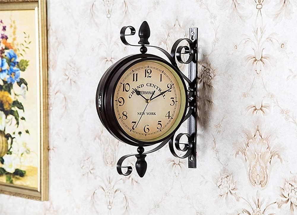 Outdoor Garden Clock,Weatherproof Wall Mounted Double Sided Garden Clock with Bracket,European Retro Style Wrought Iron Wall Clock Outdoor Ornaments