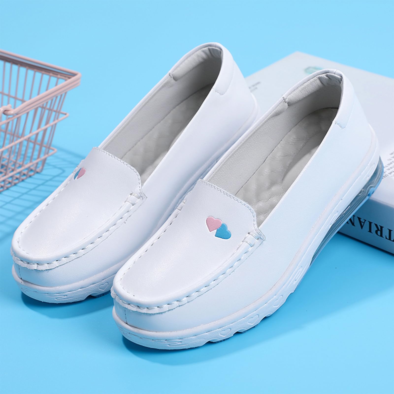 Nurse Mates womens Daisy, Black, 7.5 Wide