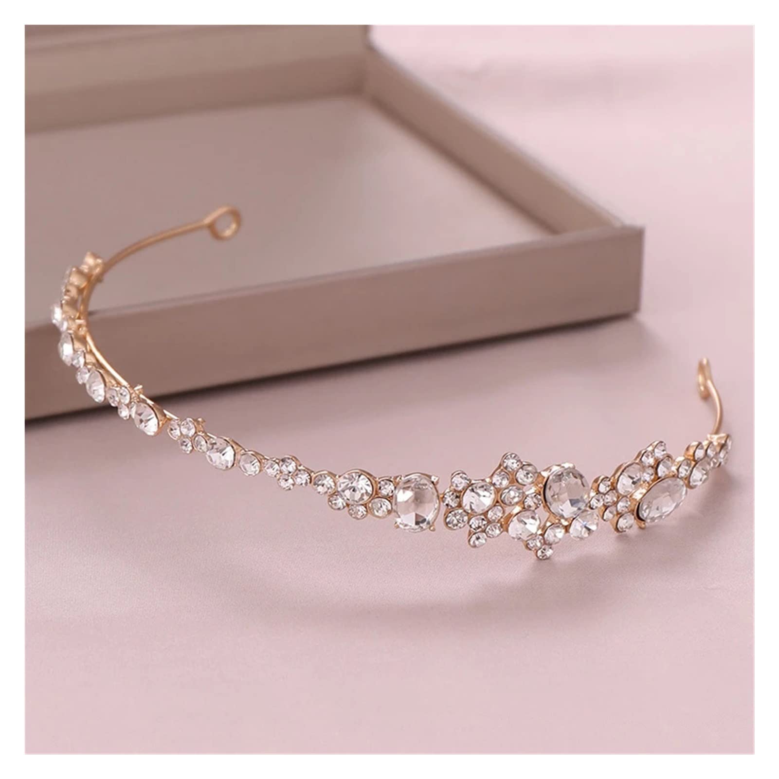 Tiara de cristal con pedrería fina para novias y tocados de alta joyería
