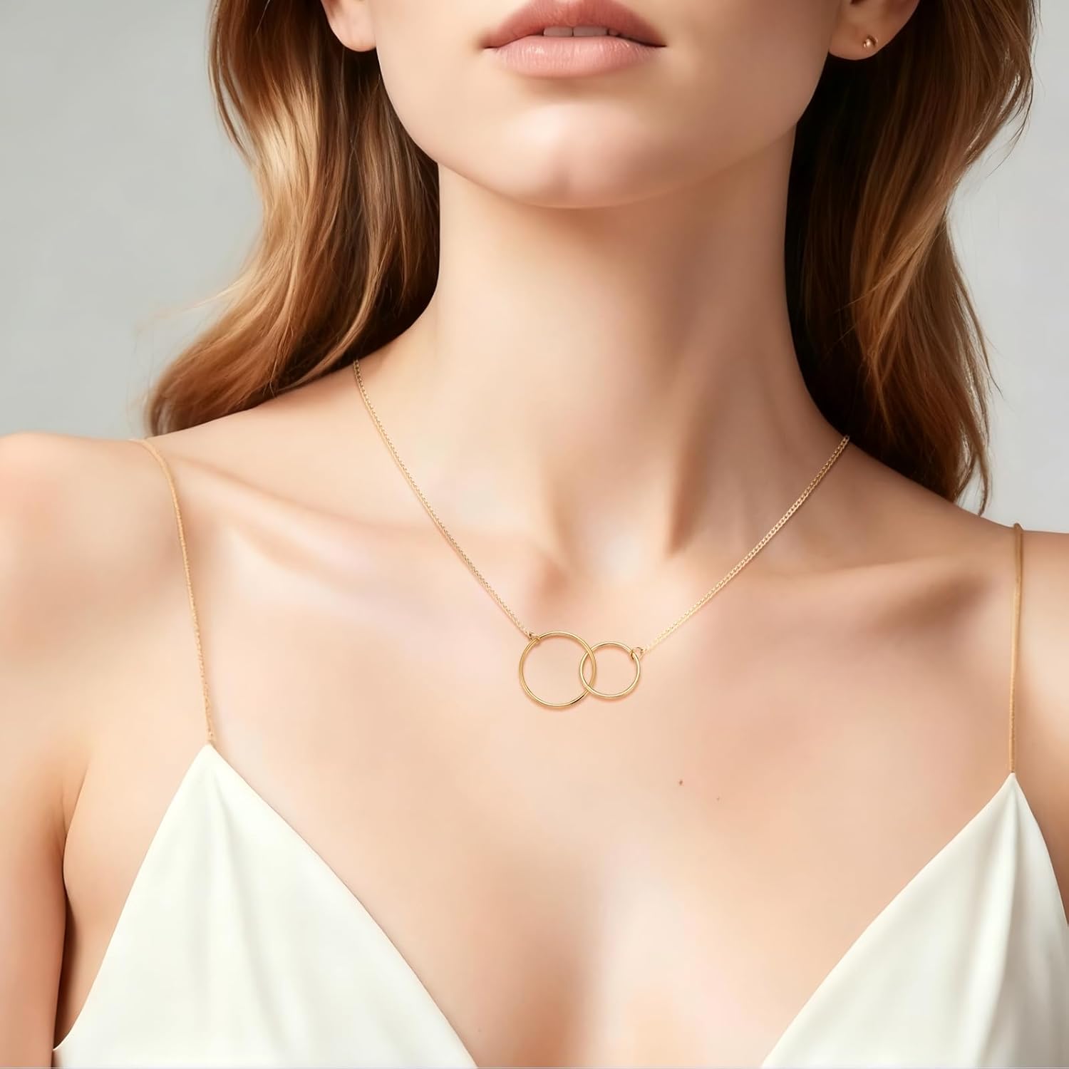 Ralukiia Mother of the Bride Necklace from Daughter – To My Beautiful Mom on My Wedding Day, Interlocking Circles Necklace with Message Card, Wedding Day Gift for Mom - Image 2