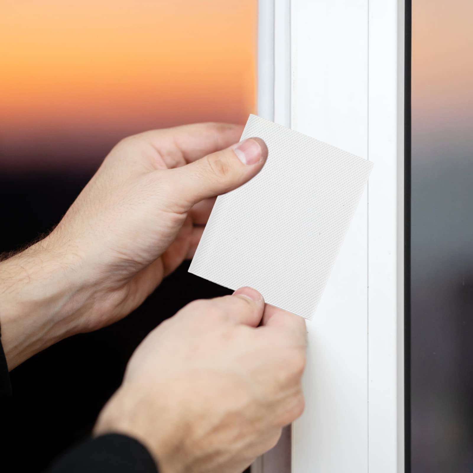 UKCOCO 5 Set Strisce Adesive Per Sigillatura Porte E Finestre Isolamento Termico E Facile Da Installare Flessibile 30 Pezzi*5