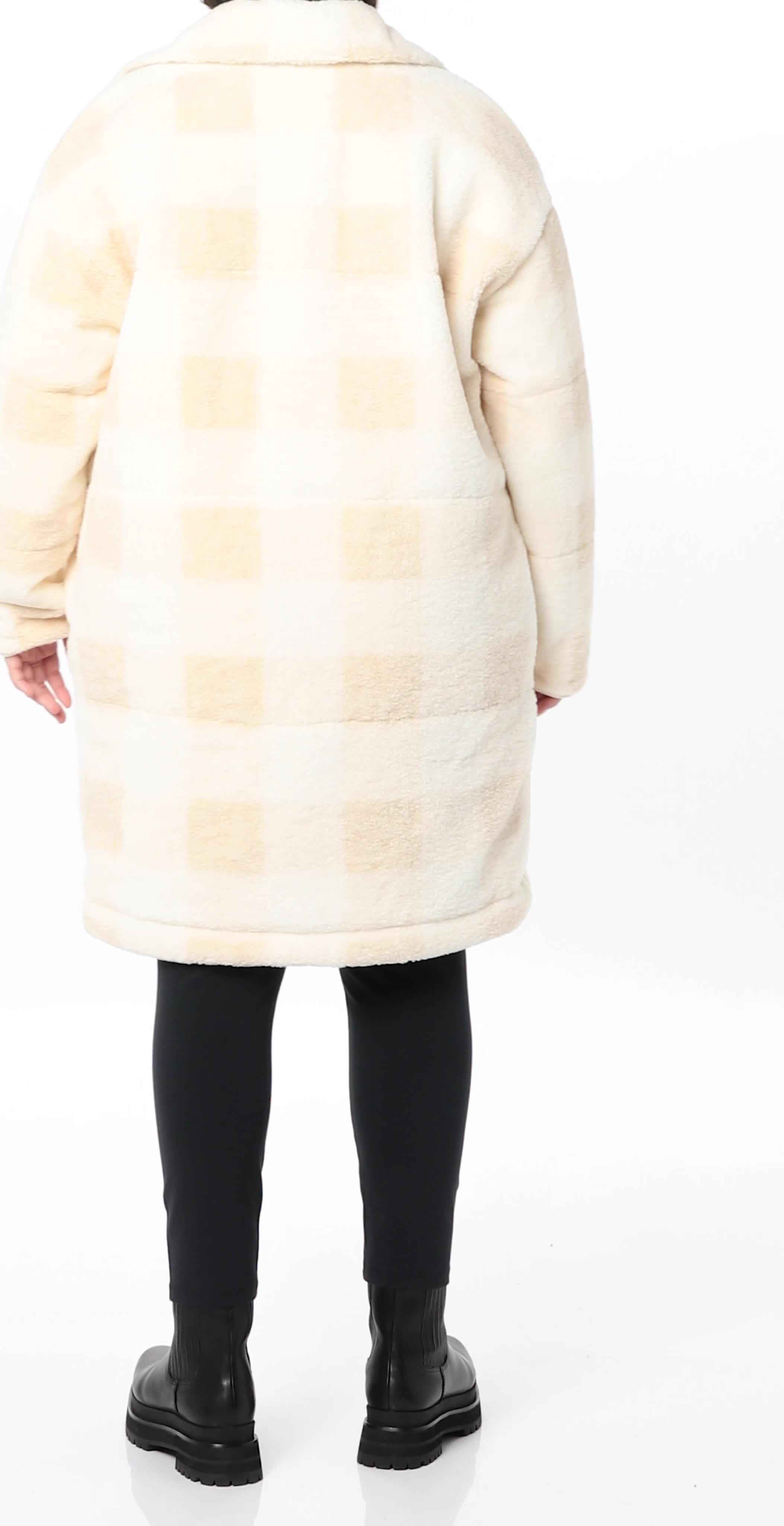 Eaphi checkered boa coat アイボリー Amazon.com: Amazon Essentials Women's Oversized Teddy Sherpa Coat