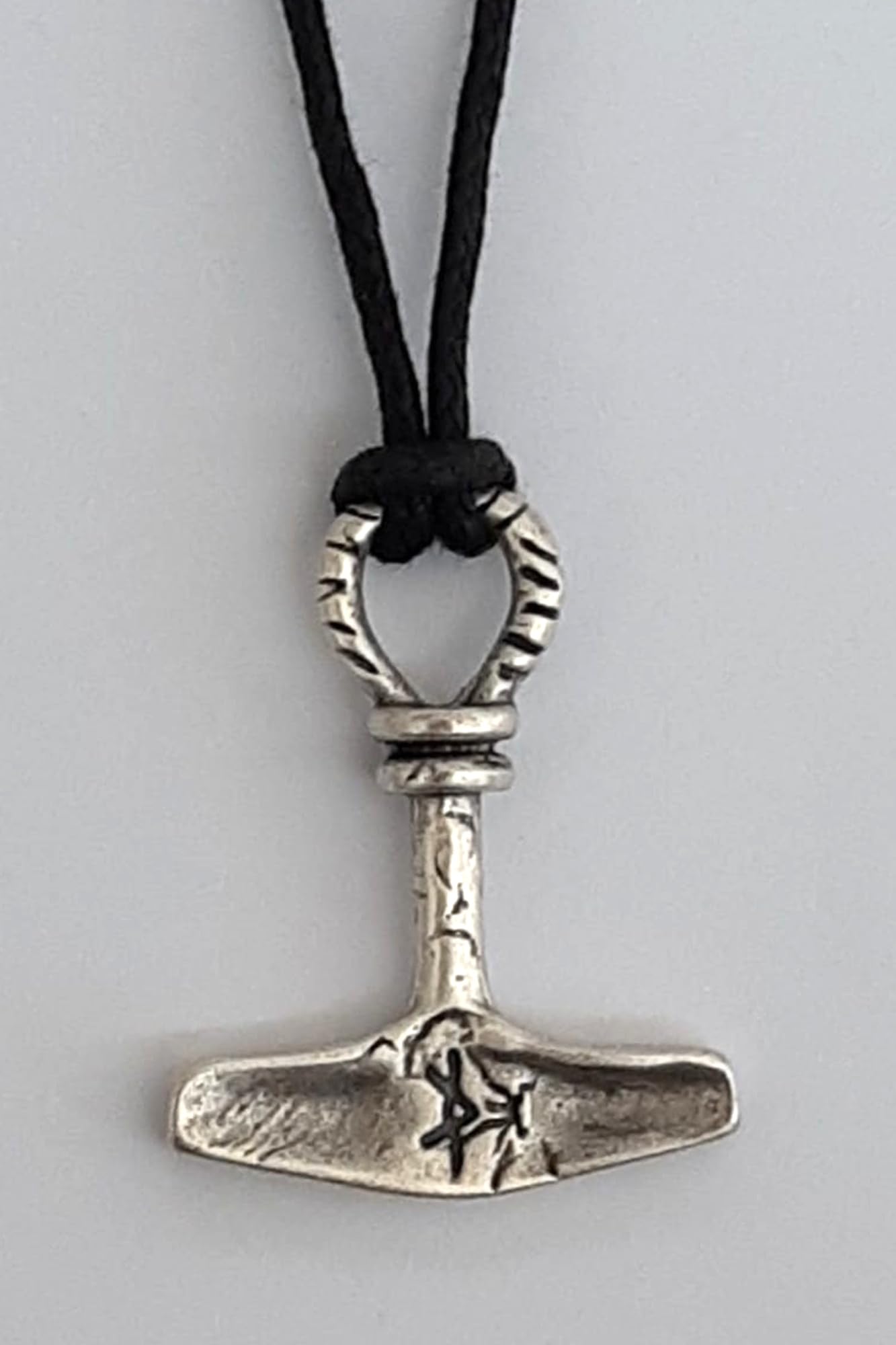 Martello di Thor, Ciondolo VIKINGS placcato argento con collana. Mjöllnir Amuleto norreno vichingo Forza e Protezione. Idea Regalo originale appassionati Fantasy Cosplay. Modello unico artigianale