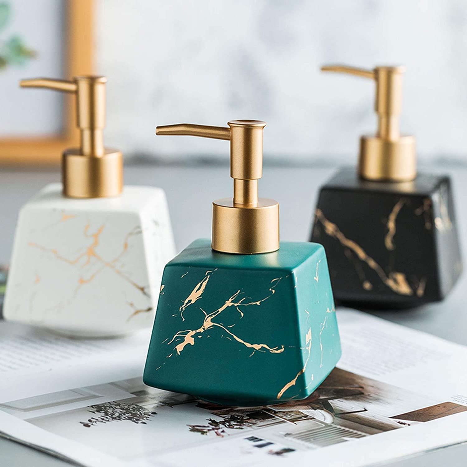 Dispenser di sapone per le mani ricaricabile per bagno dell'hotel, bagno, cucina, dispenser di sapone in ceramica, dispenser di sapone da bagno, dispenser di lozione per doccia con texture unica.