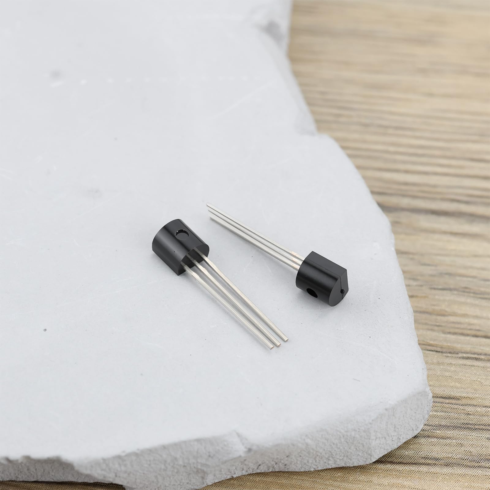 Create idea 20pcs N-Canal Audio Transistor 2SK117 -GR 50V Max 6.5MA Adatto per Amplificatori Cuffie Effetti
