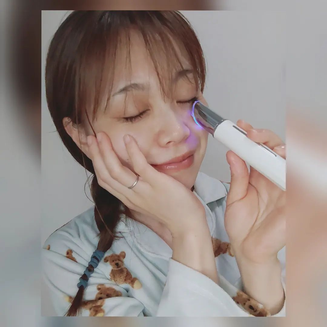 美顔器 USB充電 シルバー 三角形ヘッド Amazon.co.jp: 【目もと集中ケア】ANLAN EMS目元美顔器 ジェル