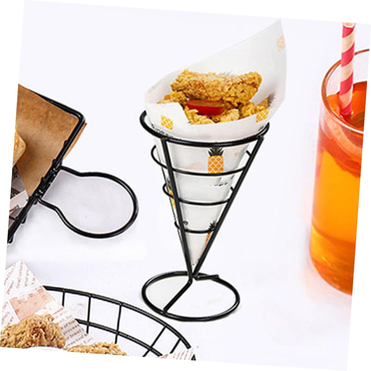 GLEAVI 4pcs Metal Wire French Fry Serving Cone Basket Snack Holder for Appetizers Versatile Use Home Restaurant and Events