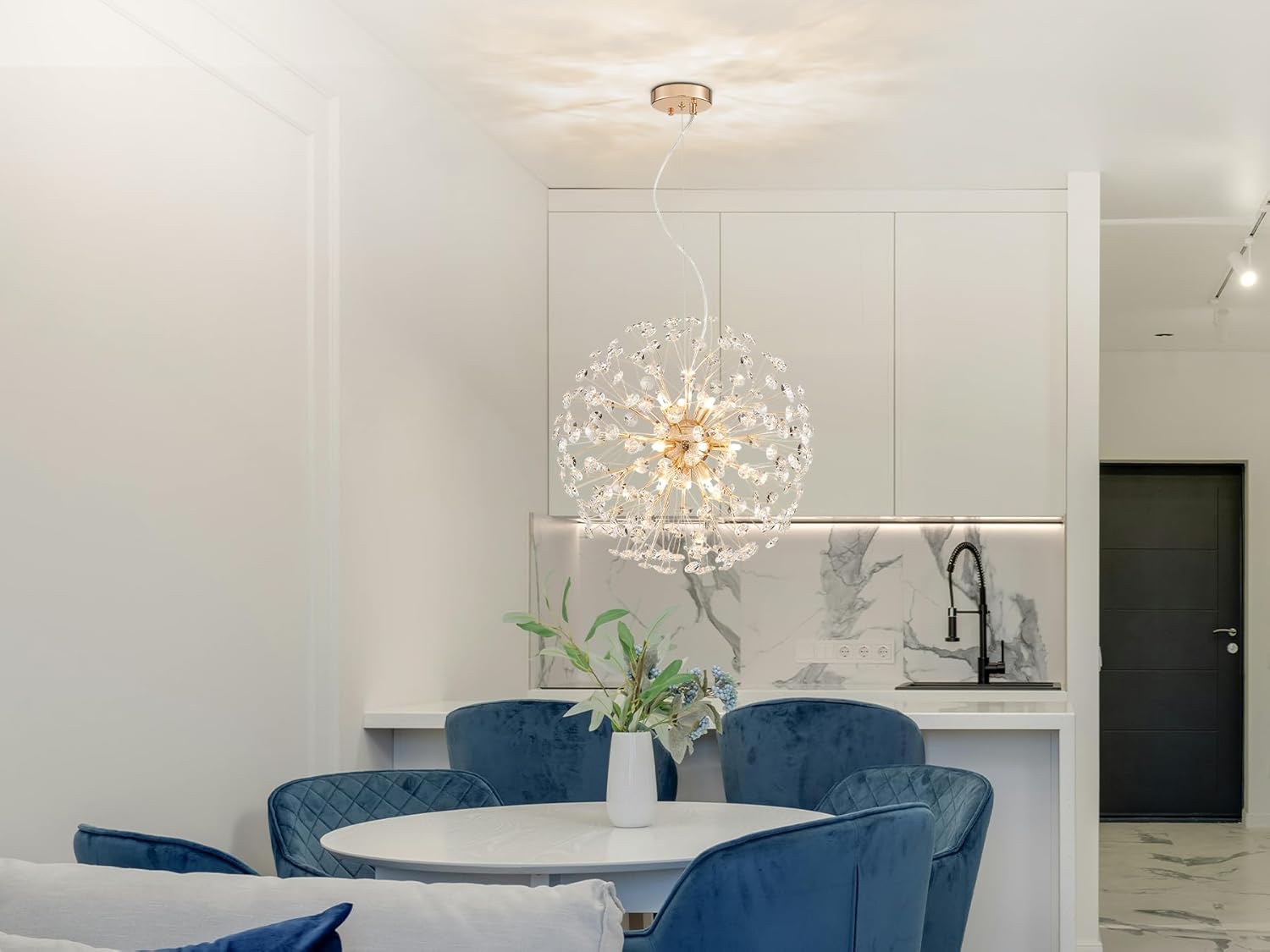 AGV LIGHTING Modern Crystal Chandelier Sputnik Dandelion Pendant Light Fixture, 8-Light Gold Chandelier for Dining Room Living Room Bedroom Foyer