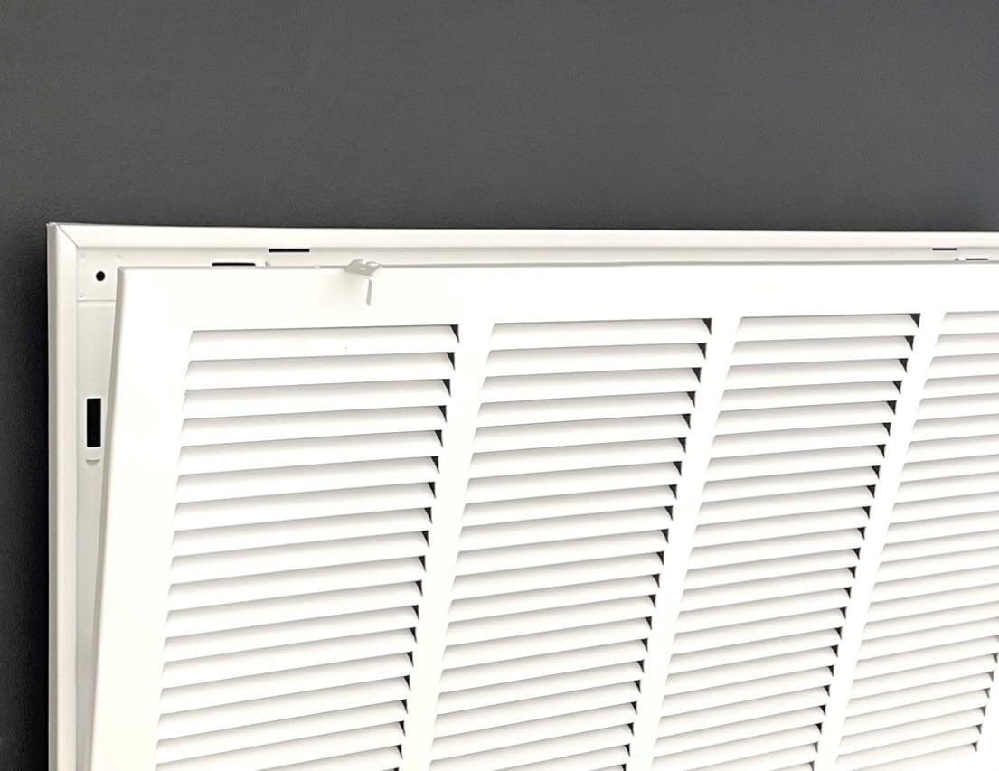 Rejilla de retorno de filtro de acero con cara estampada de 61 cm de ancho x 45 cm de alto, revestimiento de polvo blanco con marco, dimensión exterior total 67,6 x 52,3 cm
