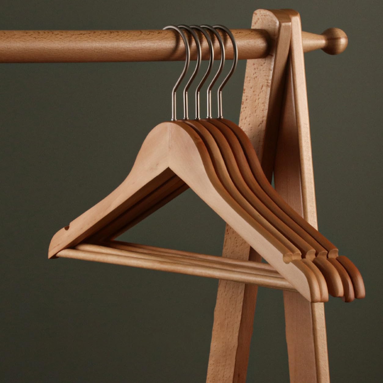 Amazon.co.jp: ハンガー 木製ハンガー 20本組 30本組 洗濯収納 物干し