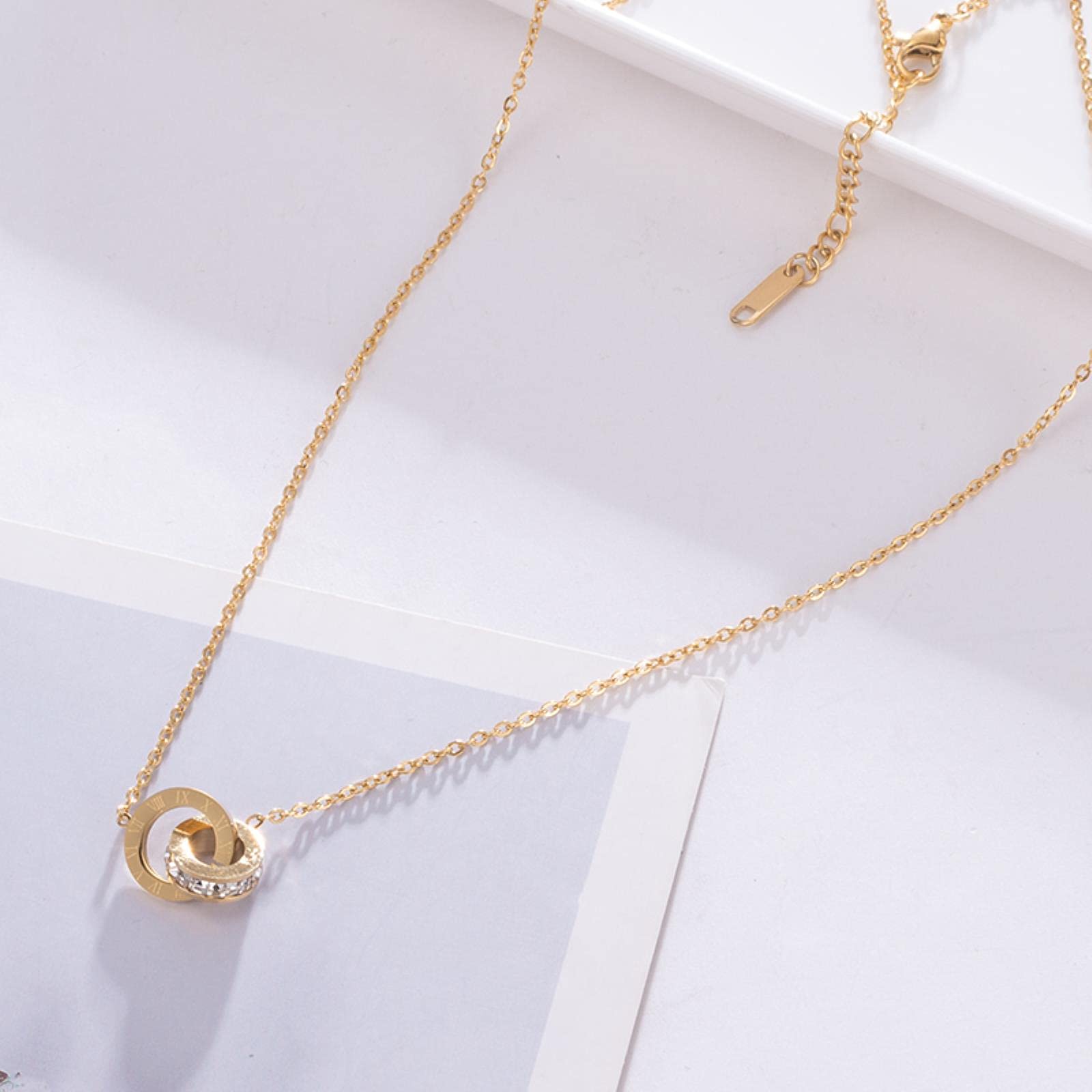 Collares de perlas vintage para mujer Cadena multicapa Colgantes de luna de cristal Encanto Gargantilla bohemia de oro Joyería-Oro 059