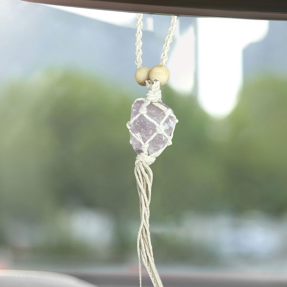 Hanging Car Charm Handmade Himalayan Salt Car Rearview Mirror Pendant Healing Crystal Auto Interior Decoration Accessories Universal Automotive