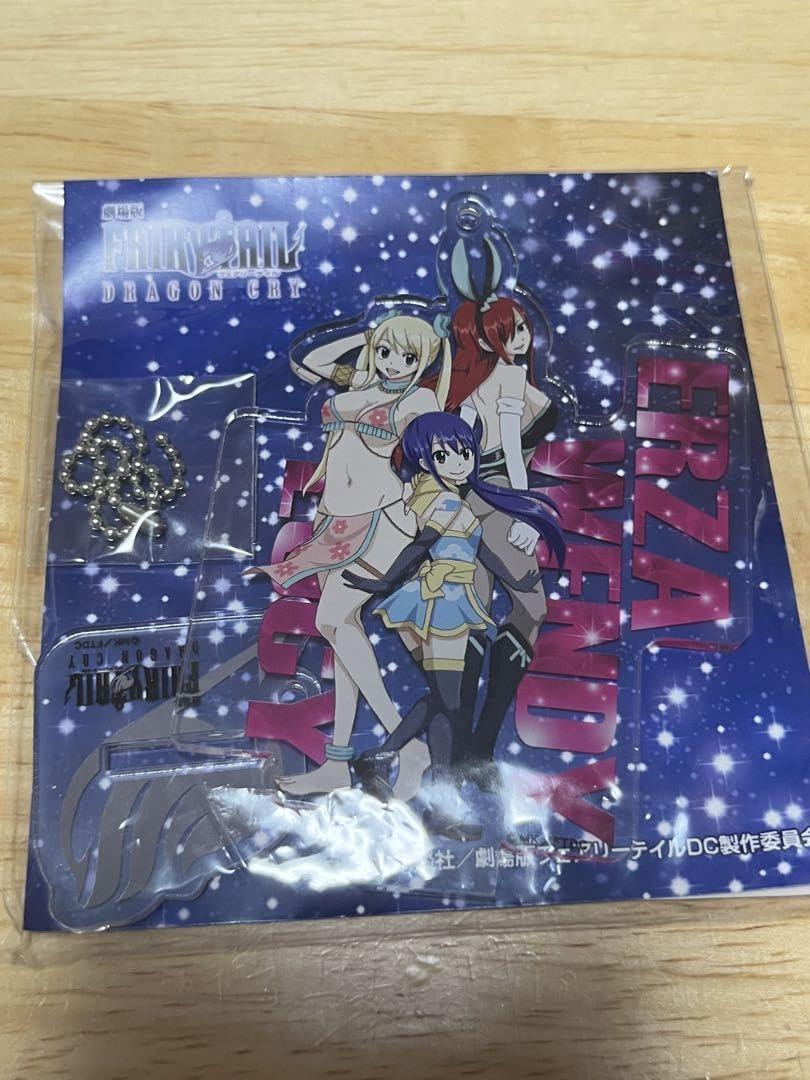 フェアリーテイル これくしょんパーク　ポスター　ルーシィ　エルザ　ウェンディ フェアリーテイル 楽コレ 楽天コレクション タペストリー ルーシィ