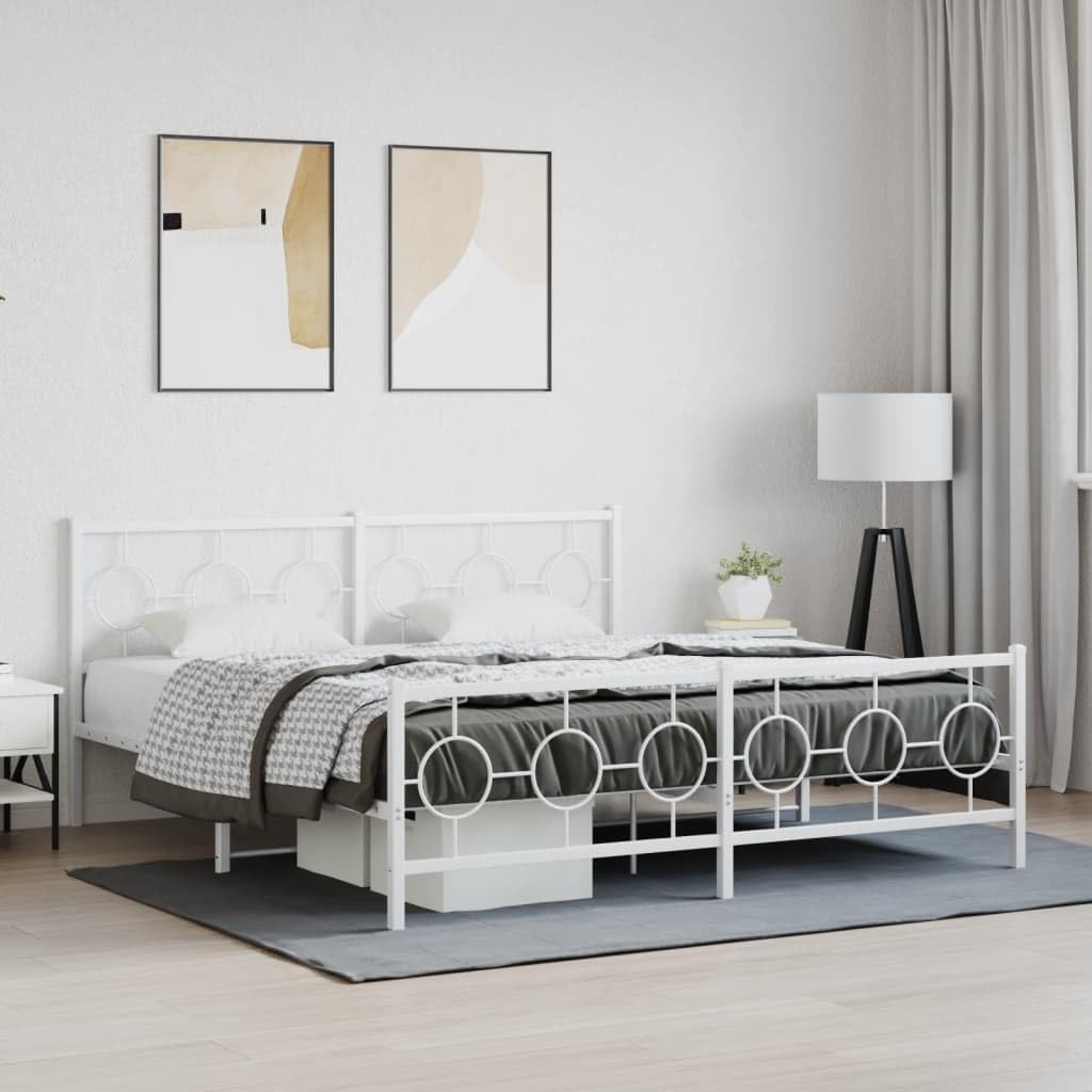 malowana proszkowo stal klasyczny design biala 180 x 200 cm | Metalowa rama łóżka z wezgłowiem i zanóżkiem biała 180x200 cm, wzmocniona stalowa konstrukcja, podparcie dla materaca i