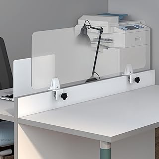 Acryl-Tischtrennwand • Transparenter Sichtschutz für Schülertische • Freistehende Trennwand für Büroempfang und Kasse • Moderne, mattierte Tischtrennwand • Effektive Arbeitsbereich