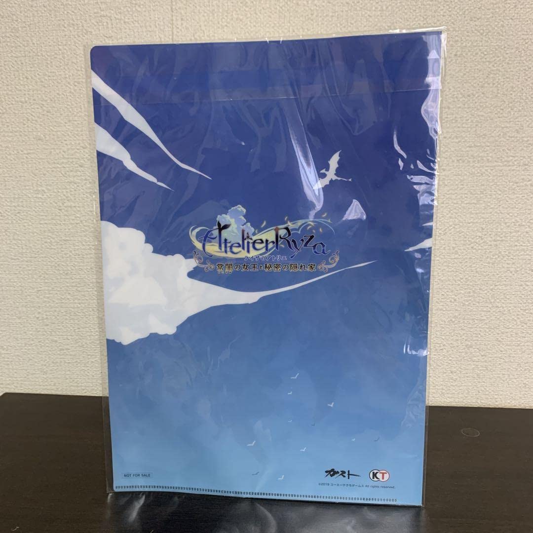 Amazon.co.jp: ライザのアトリエ クリアファイル : おもちゃ