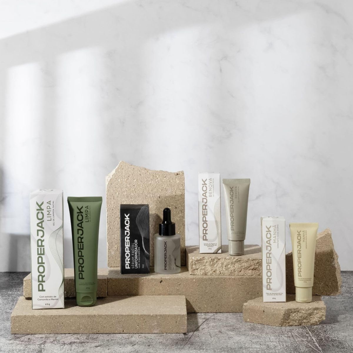 NOVO: Kit Antimanchas Masculino – Kit Skincare Masculino – Proper Jack – Uniformização de Manchas e Tons Irregulares em promoção! Veja a oferta e mais achadinhos de Skincare masculino 5 Hoje é o melhor dia para comprar NOVO: Kit Antimanchas Masculino – Kit Skincare Masculino – Proper Jack – Uniformização de Manchas e Tons Irregulares com aquele preço maroto! Promoção! Aproveite a oferta! 5