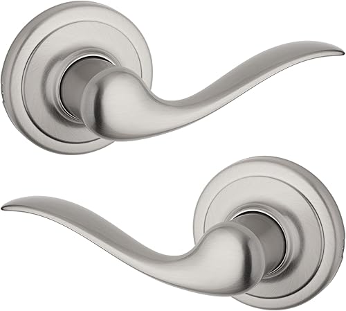 Manija de puerta de paso interior Kwikset Tustin, palanca para puertas de armario y pasillo, manija reversible sin bloqueo, níquel satinado