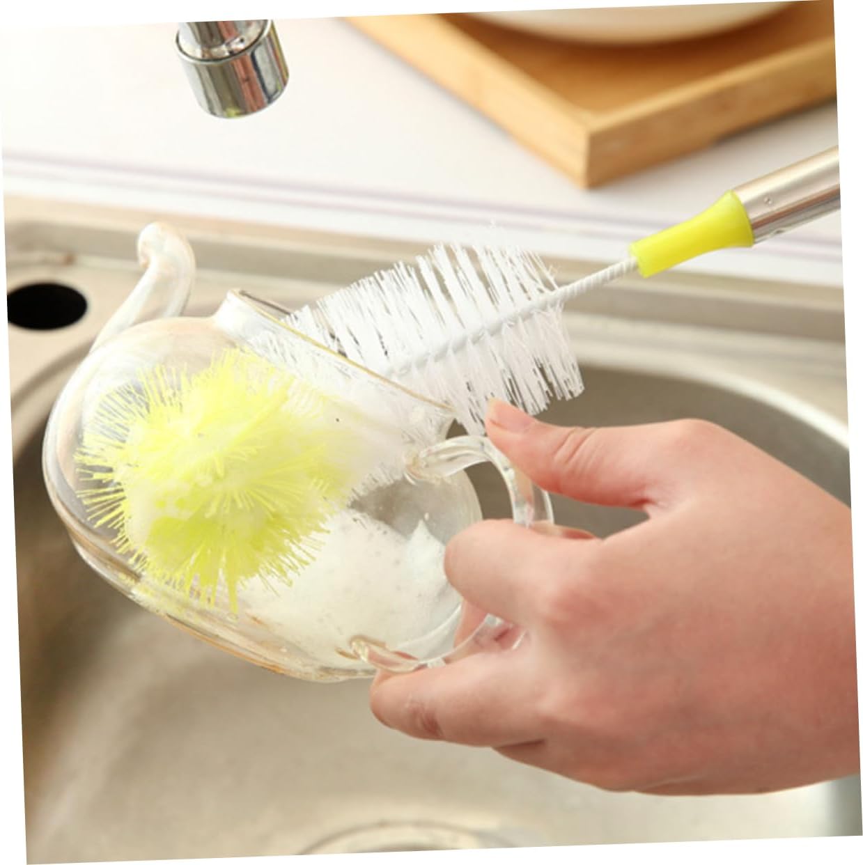Extra Long Bottle Brush for Cups Round Head Cleaning Brush Easy to Clean Stainless Nylon Bristles Store Handle Random Color