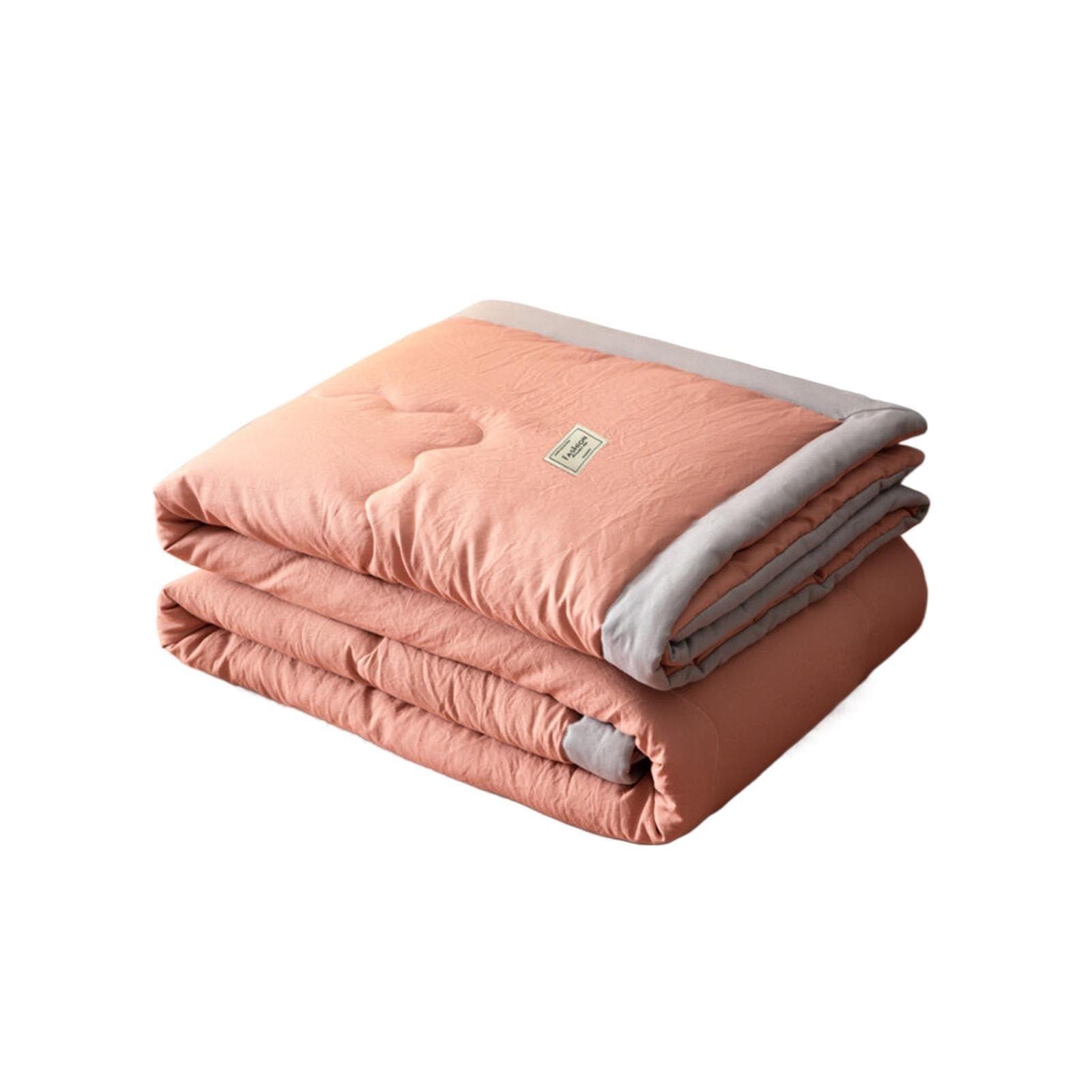 Couette d'été légère pour des nuits fraîches en lit Queen size unie