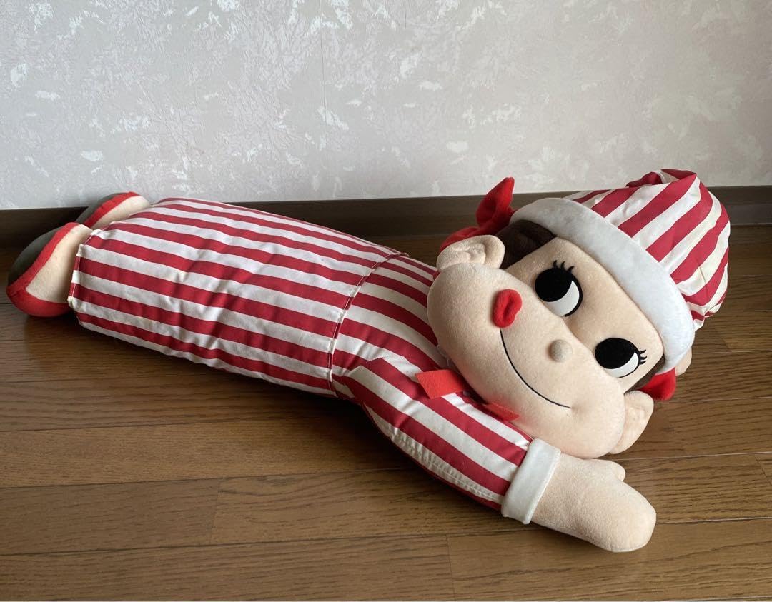 ペコちゃん　特大　クッション　非売品　レア　不二家　希少　抱き枕 Amazon.co.jp: 不二家 ペコちゃん 抱き枕 : おもちゃ