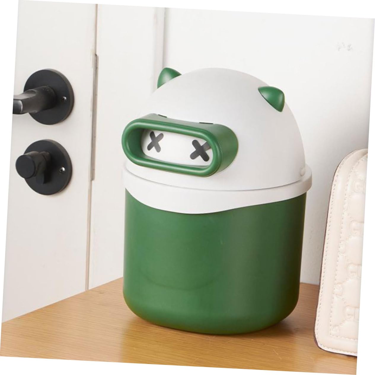 Cute Tabletop Trash Can Small Desk Waste Bin Lid Plastic Material for Home Office
