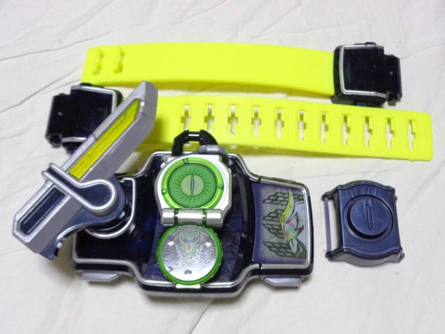 Amazon.co.jp: ライダー鎧武 ガイム戦極ドライバー＋DX版 メロン