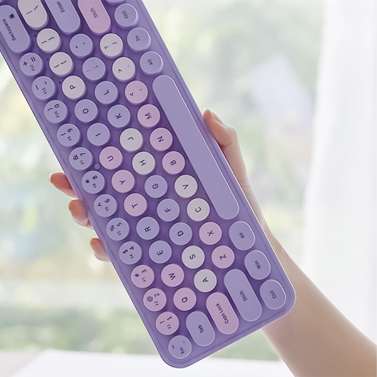 Sarini Bezprzewodowa kompaktowa klawiatura i mysz 2,4 GHz Retro okrągłe 68 klawiszy pastelowy fiolet i jasny fiolet do użytku w biurze, domu, komputerach stacjonarnych i laptopach