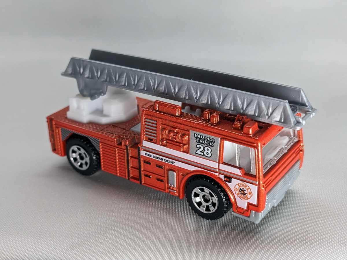 Amazon.co.jp: マッチボックス 消防車 はしご車 Matchbox Flame Tamer
