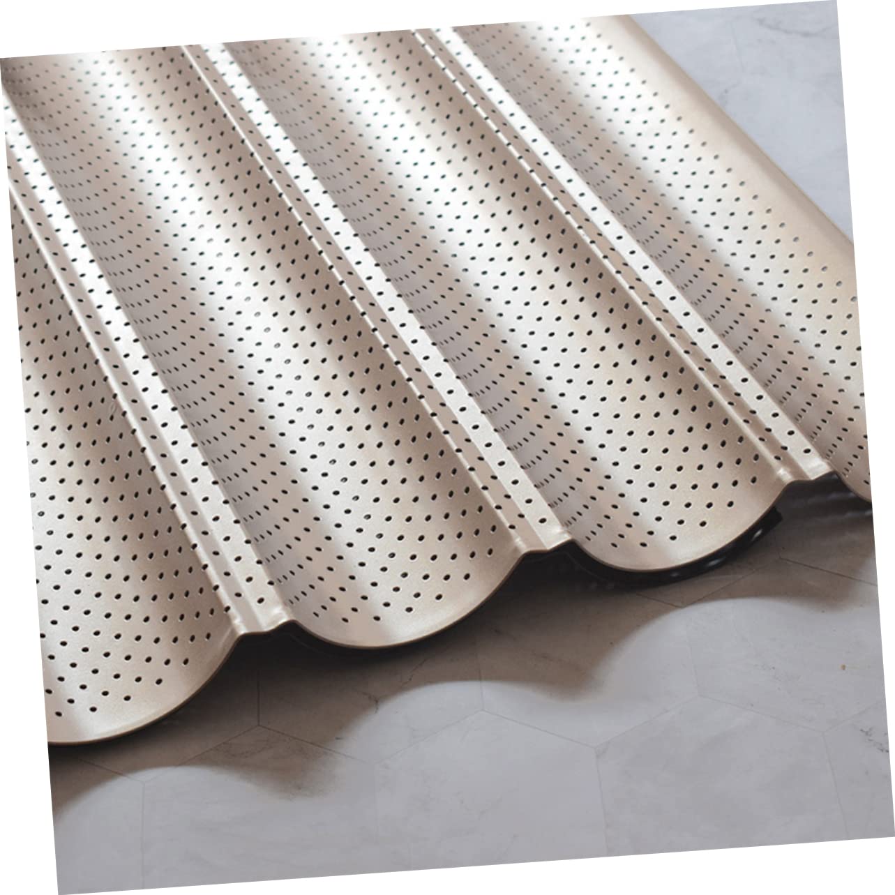 Amosfun Molde para Hornear Baguettes Larga Parrilla Antiadherente Resistente al Calor Bandeja para Pan para Cocina Casera