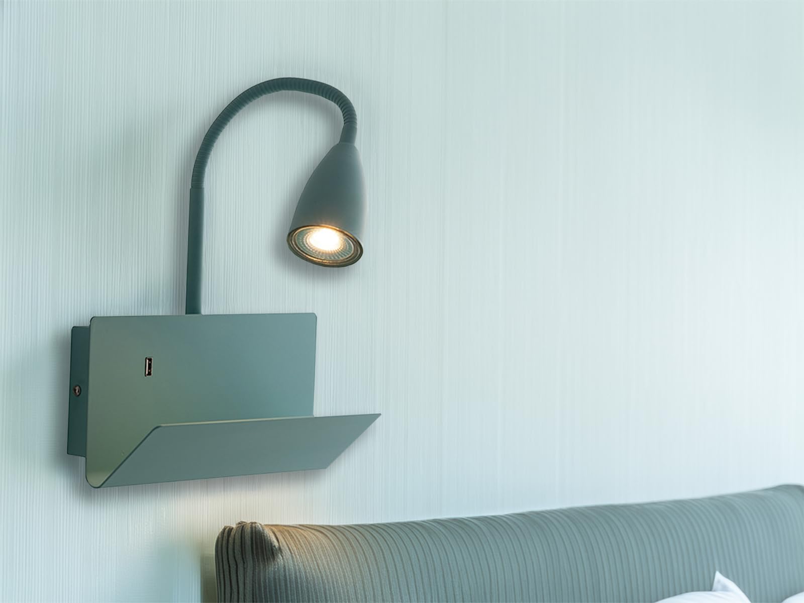 Flexible USB LED Leselampe in Grün - multifunktionale Wandleuchte mit Schalter, Ablage & Ladefunktion