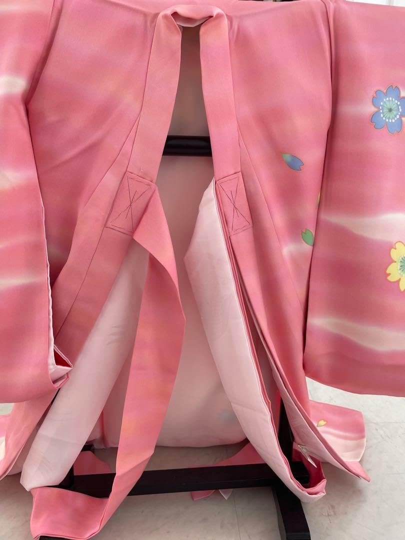 初着　祝着物女の子ガード加工済みブランド　高級作家落款あり　正絹　美品 初着 祝着物女の子ガード加工済みブランド 高級作家落款あり 正絹