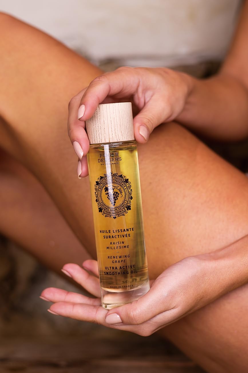 Panierdessens Dry Physique & Hair Oil, Straightforward to Use, Loads of 3.4 fl oz (100 ml), Elegant Fruity Floral White Grape Scent (Plant Derived, Moisturizing, Physique, Hair, Hair Care, Bathtub), Made in France