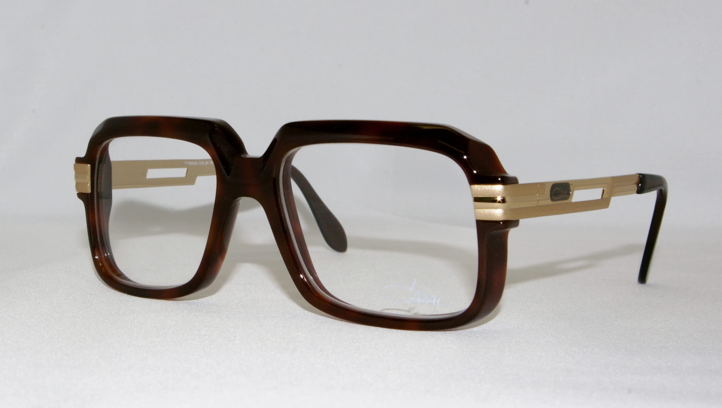 Amazon.co.jp: 【カザール サングラス】CAZAL 607/2/3 080 56