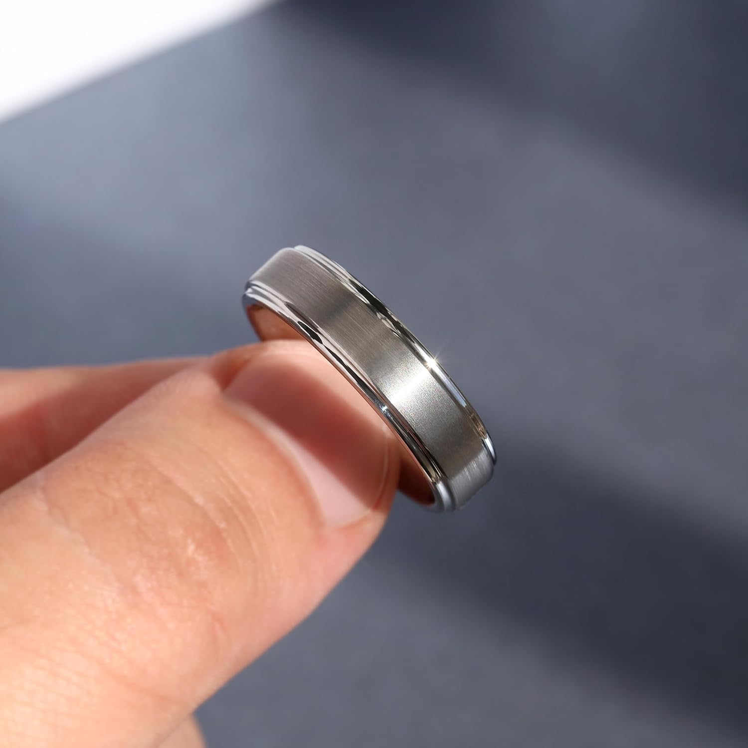 DoubleAccent 5.5MM Comfort Fit Tungsten Carbide Wedding Band Brushed Center Grooved Edges Ring (5 to 12)