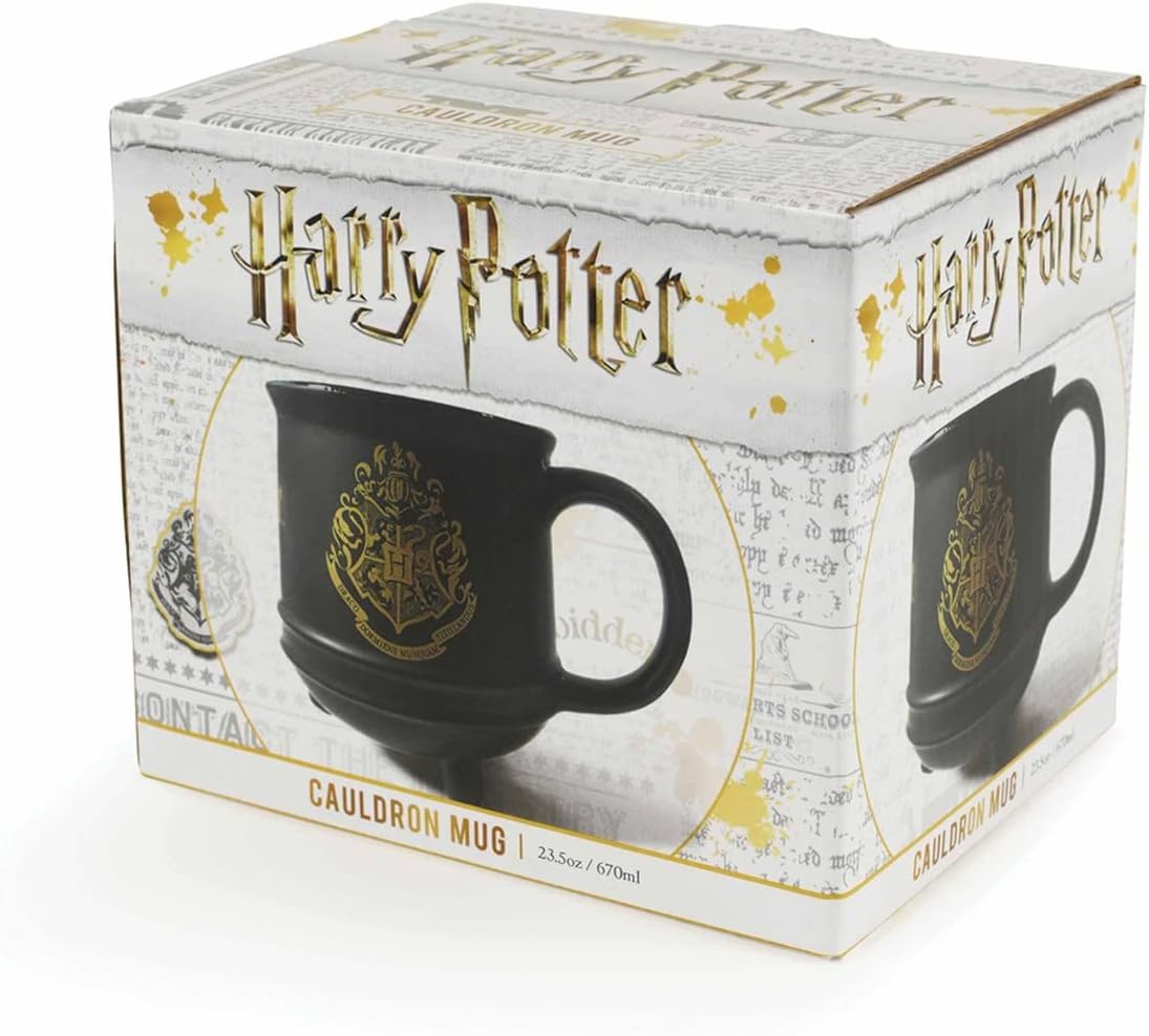 Pyramid International Harry Potter 3D Hogwarts Crest Ceramic Cauldron Mug in Presentation Box - Official Merchandise