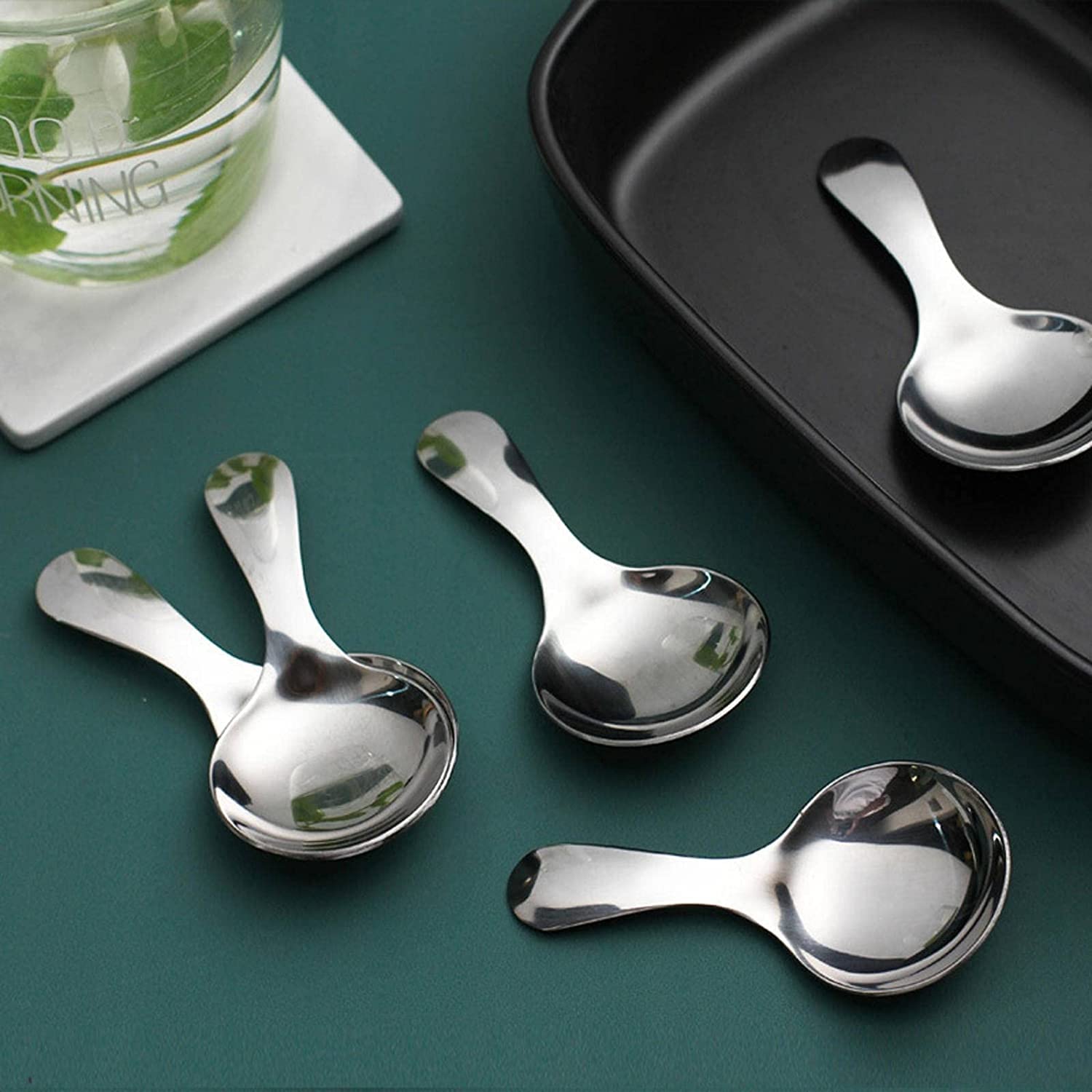 Cucharas De Mesa Mango corto Postre Cuchara de acero inoxidable Spice Spoon Condimento Té Café Scoop Cocina Herramientas Sopa Antigoteo Servir(Blue,Silver)