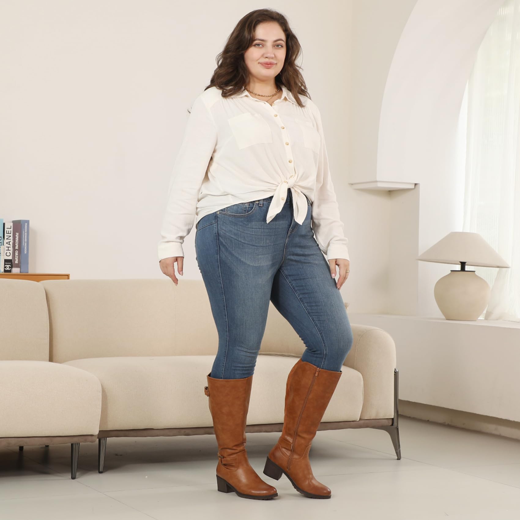 Bottes d'équitation pour femme, mollet large, montantes jusqu'au genou, avec talon bloc et double boucle décorative