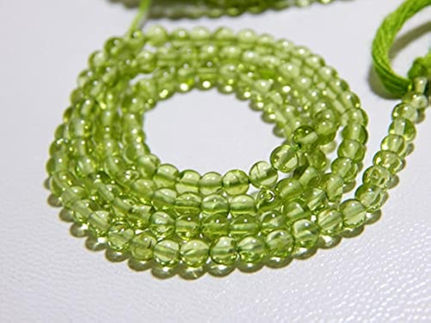Peridot Smooth Beads rondes de qualité supérieure pour bijoux artisanaux fins
