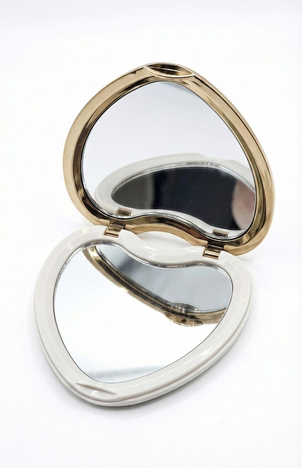 Heart-Shaped Compact Mirror, White and Gold, Elegant Floral Pattern Design, Dual Mirror Panels, Portable Makeup Accessory-image-32
