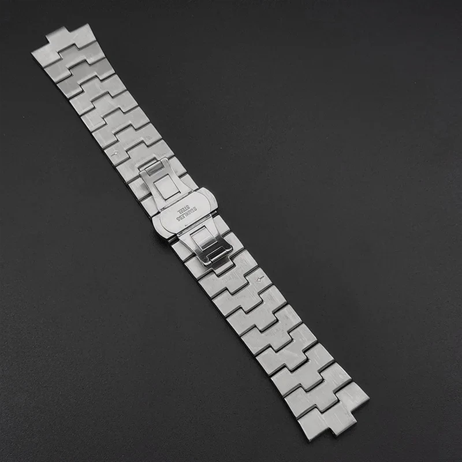 Amazon.co.jp: ヴァシュロン・コンスタンタン オーバーシーズ ウォッチ