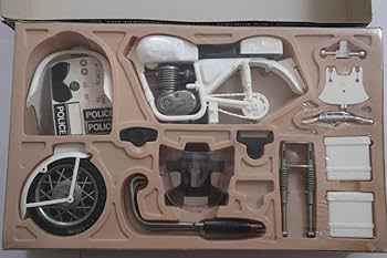 GEYPER man Hasbro MOTO POLICIA 未開封 1975年 Amazon.co.jp: GEYPER man ハスブロ MOTO POLICIA 1975年 : おもちゃ