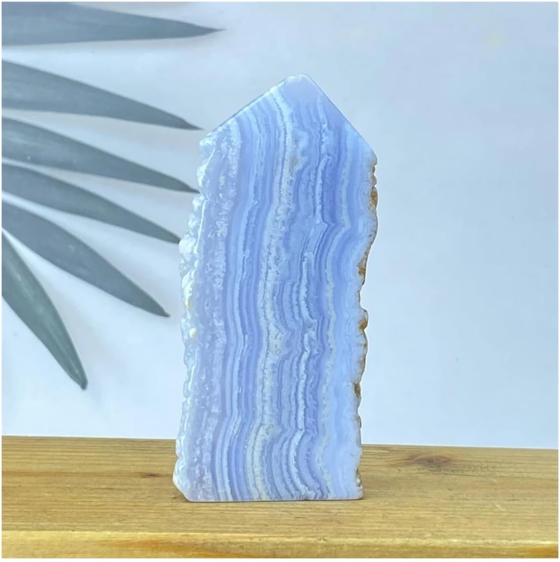 Crystal Stone Natural Blue Lace Striped Agate Crystal Tower Wand Leaf Shape Home Decoration Crystal Stone Holder Necklace(59g 50mm)