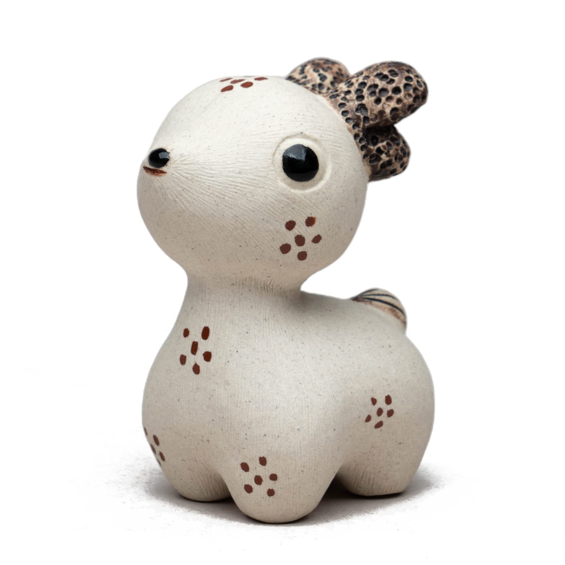 Yixing Hand-made Tea Pet Deer Funny Cute Purple Clay Statue Kung Fu Tea Tray Decor Tea Lover's Gift fot Home Office Desk Feng Shui Ornament