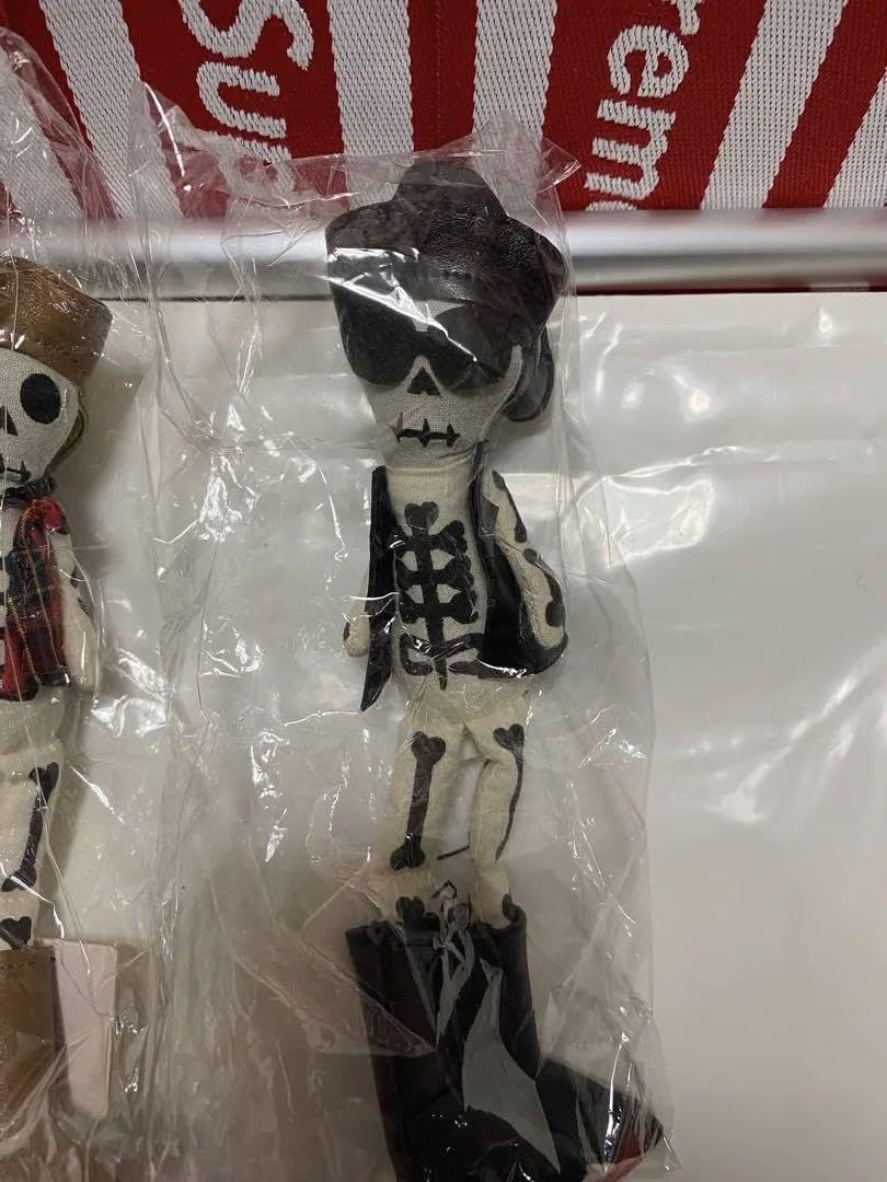 B'z 30th Year Exhibition WHOOPEE SKULL