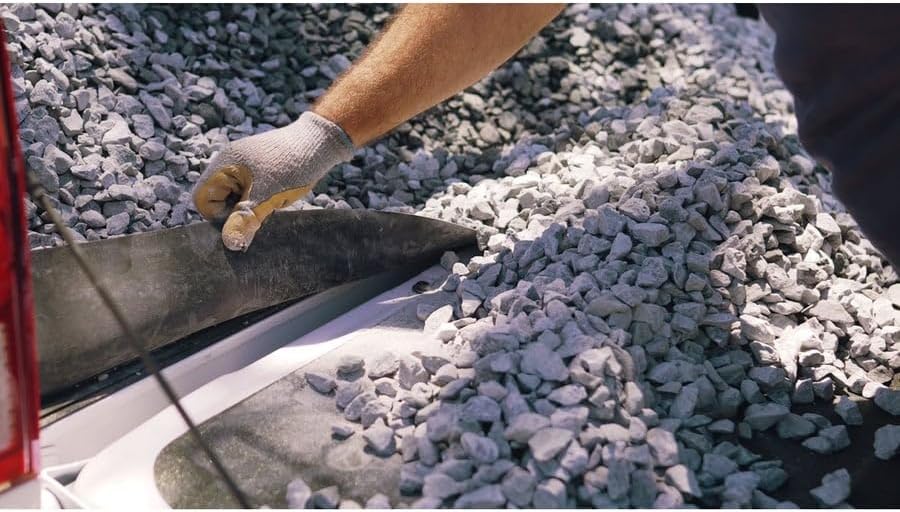 GapShield - Tailgate Gap Cover for Trucks - Black