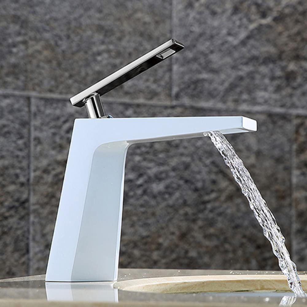 Robinet de lavabo moderne pour transformer votre routine bien-être