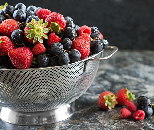 Image of Bellemain 3 Qt Metal Colander with Handle | Pasta, Spaghetti, Berry, Fruit, Vegetable, Kitchen Food Strainer Basket | Premium Stainless Steel Colander Bowl | Pot Drainer for Cooking, Sifter Strainer